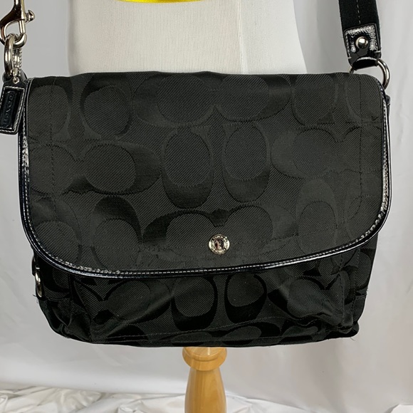 Coach Handbags - Coach Black Signature Canvas Crossbody Messenger Tote
